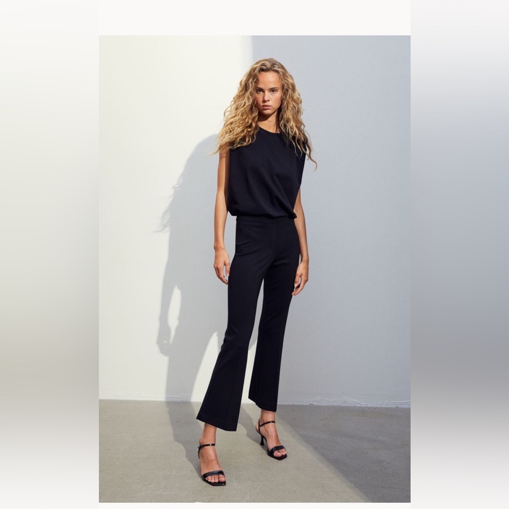 H&M black high waisted ankle pants size 16